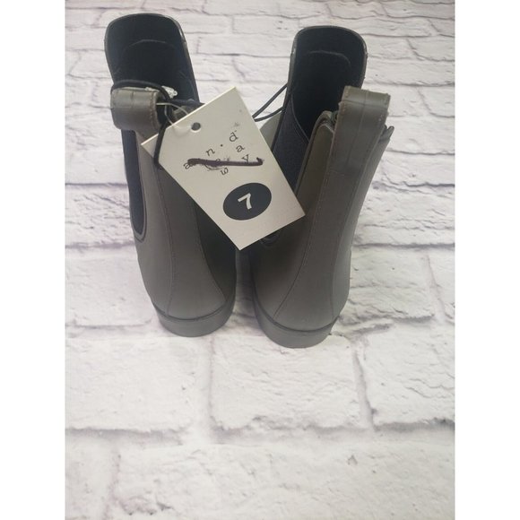 a new day rain boots